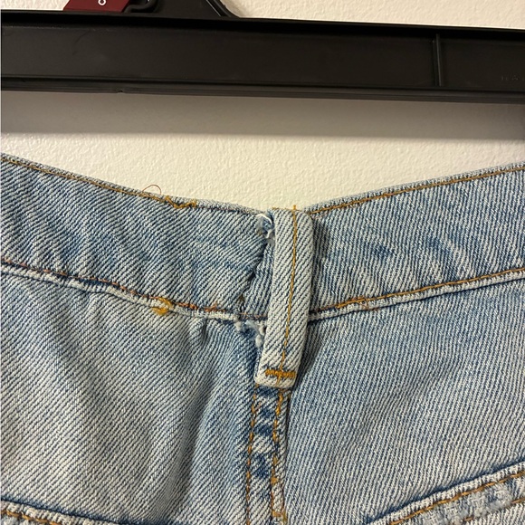 BDG Light Blue High Rise Ripped Jeans - Picture 4 of 6